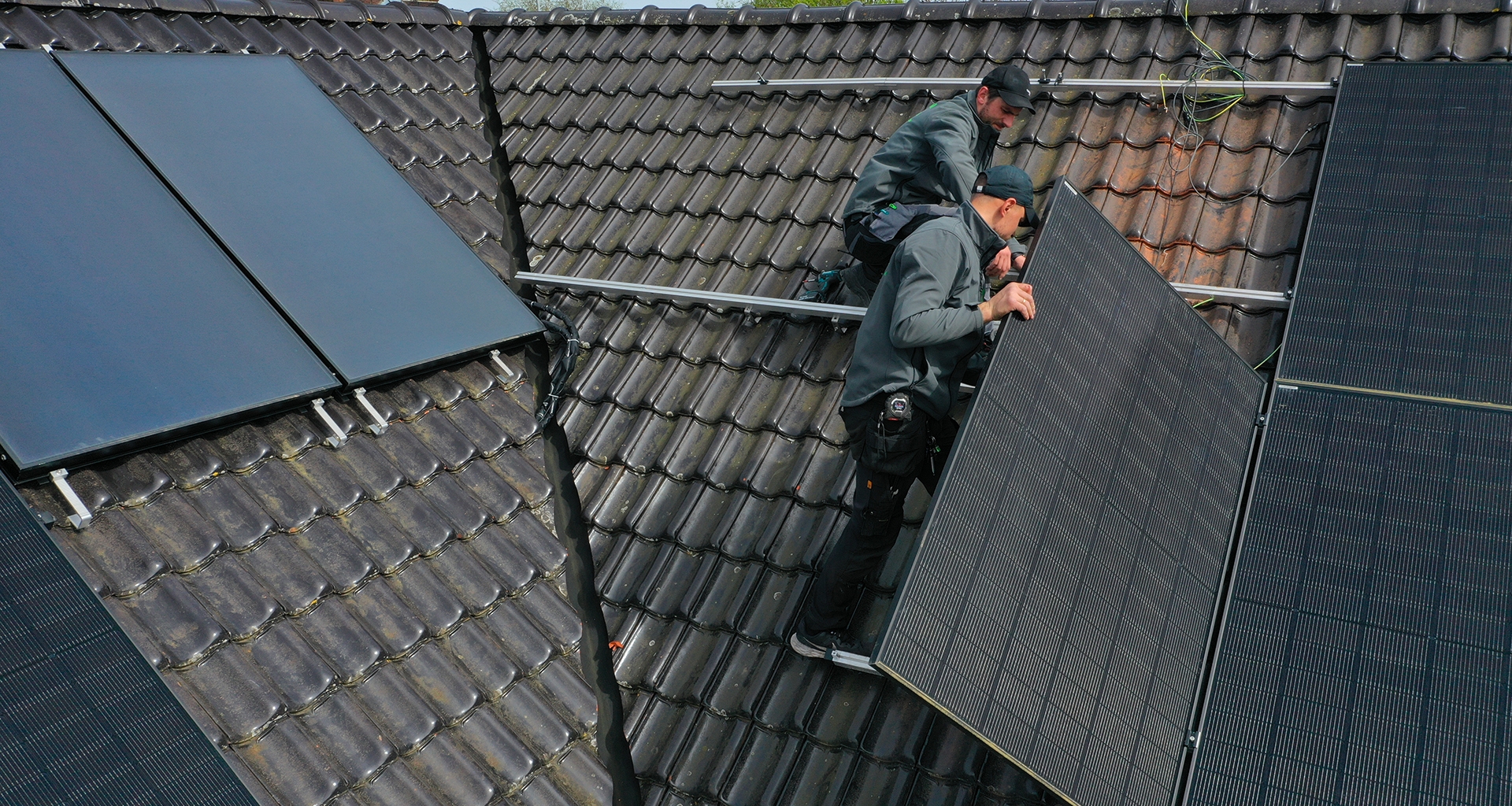 Installatie van fotovoltaïsche panelen in Deinze